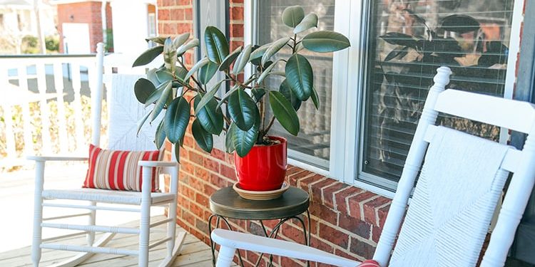 20230404-2-reasons-you-should-sell-your-house-KCM