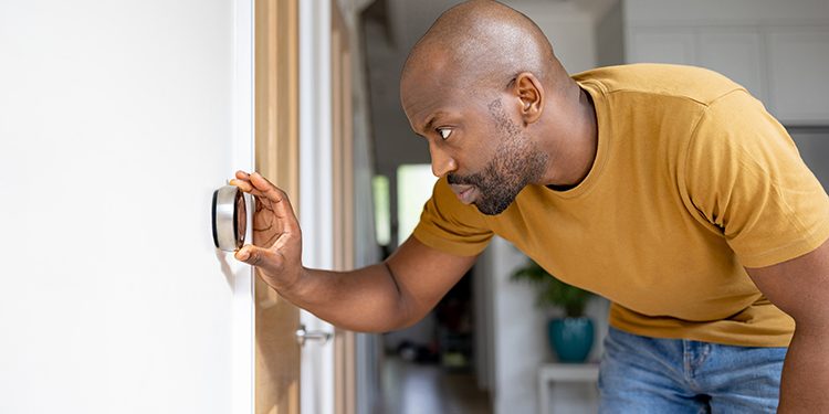 20230621-eco-friendly-energy-efficient-homes-attract-buyers